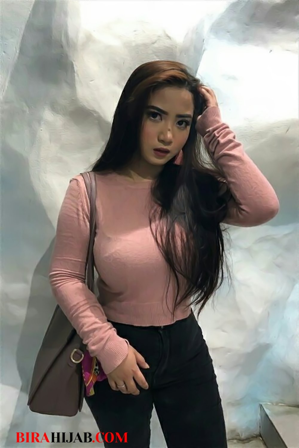 8JJA0wCy5e724d8e7e21469c.jpg